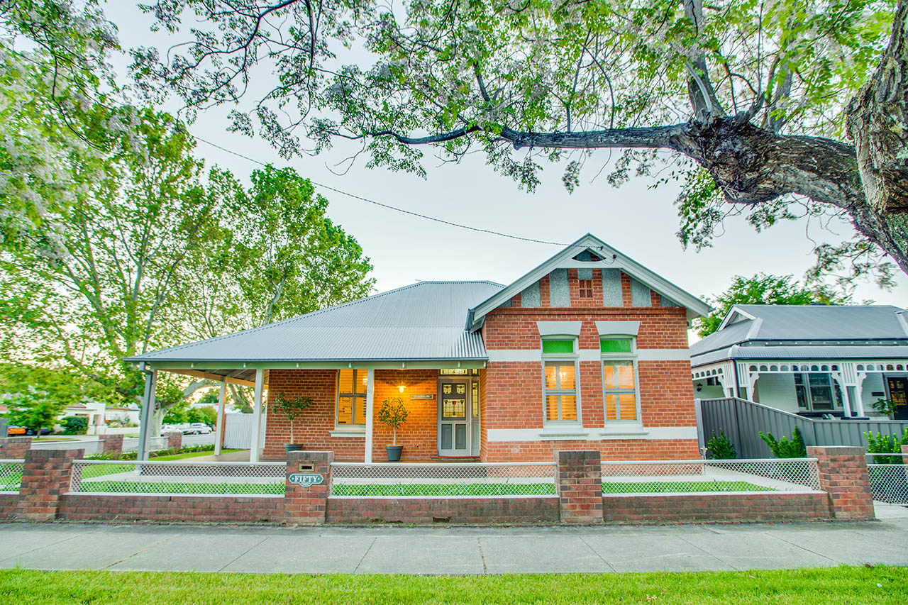 Restored heritage cottage with a new verandah in Wagga Wagga
